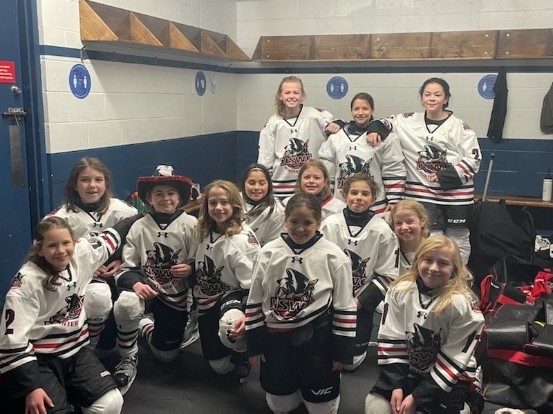 Female Hockey - North Shore Winter Club